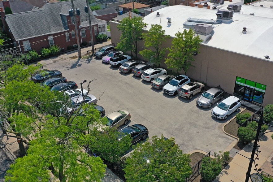 More Photos Of 2301-2323 W 95th St, Chicago Storefront For Lease