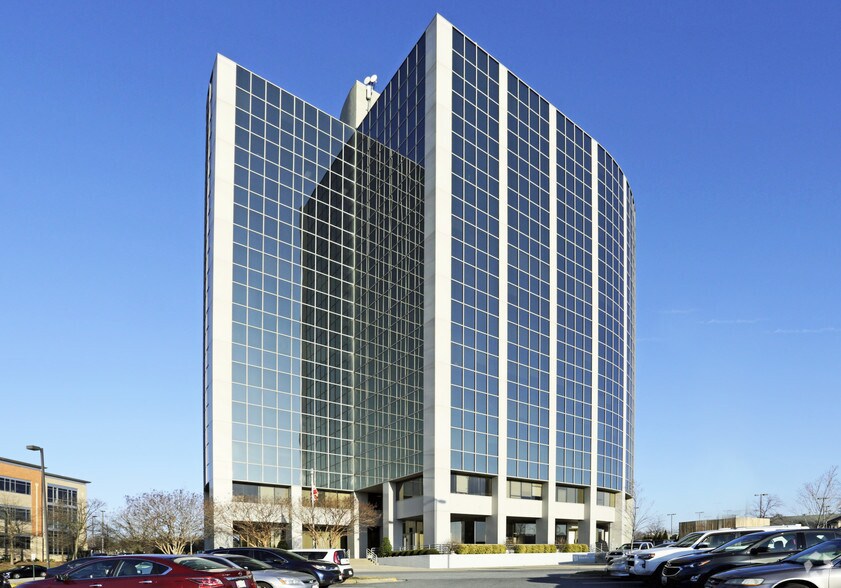 More Photos Of 7501 Greenway Center Dr, Greenbelt Office For Sale
