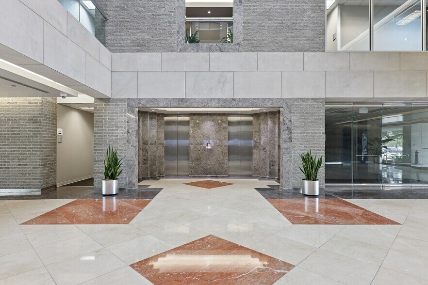 More Photos Of 3027 Marina Bay Dr, League City Medical For Sale