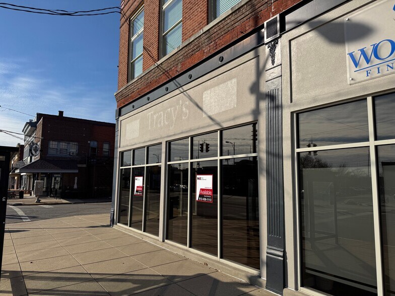 More Photos Of 2231 W Franklin, Evansville Freestanding For Lease