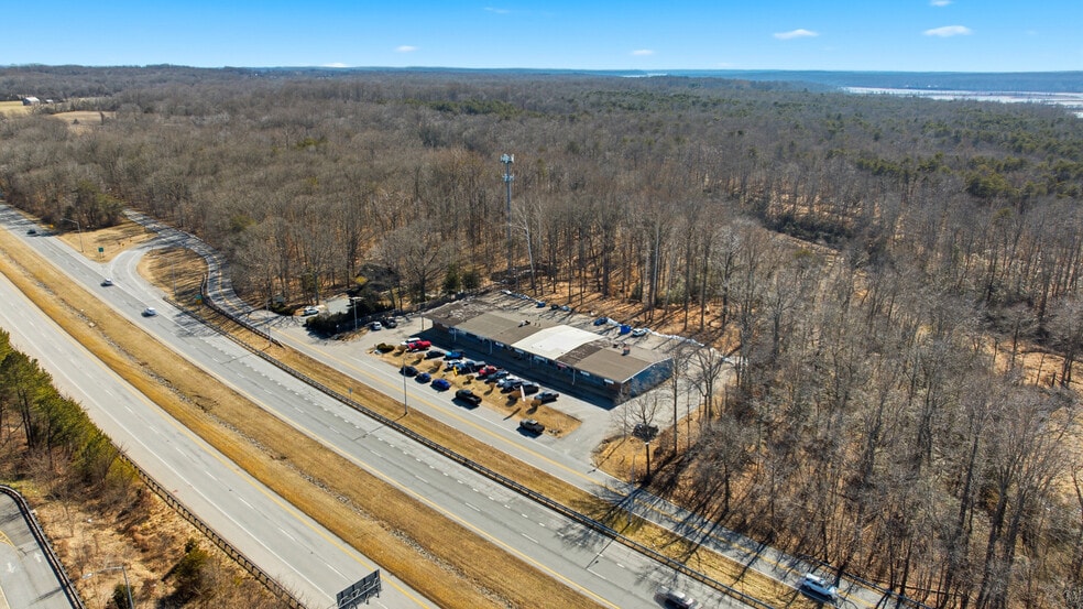 More Photos Of 5472-5486 Southern Maryland Blvd, Lothian Storefront For Sale