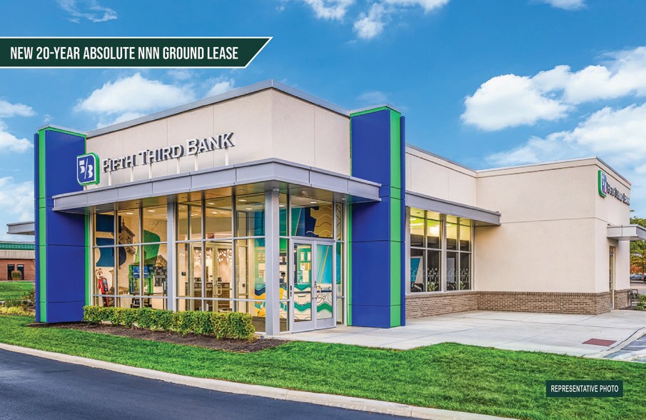Primary Photo Of 5213 Veterans Pkwy, Murfreesboro Bank For Sale
