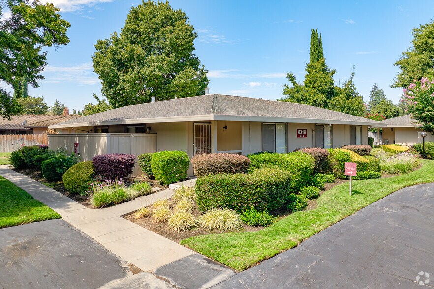 More Photos Of 6290 Fennwood Ct, Sacramento Apartments For Sale
