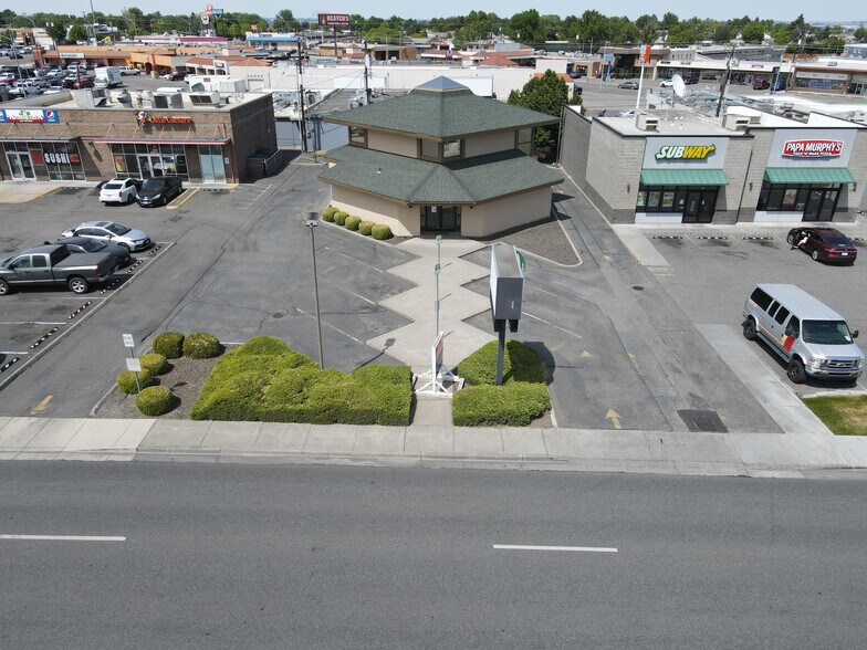 More Photos Of 2626 W Kennewick Ave, Kennewick Office For Lease
