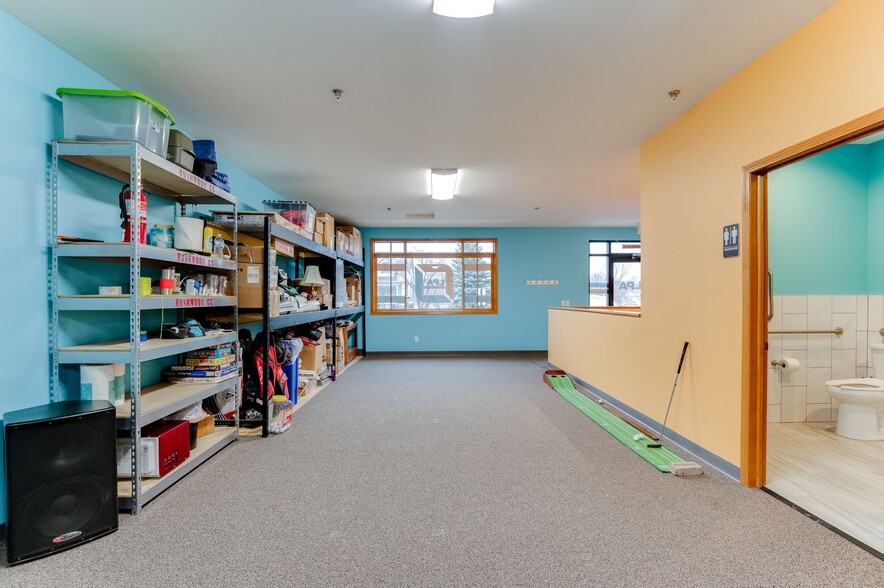 More Photos Of 11979 Cr-11, Burnsville Office For Sale