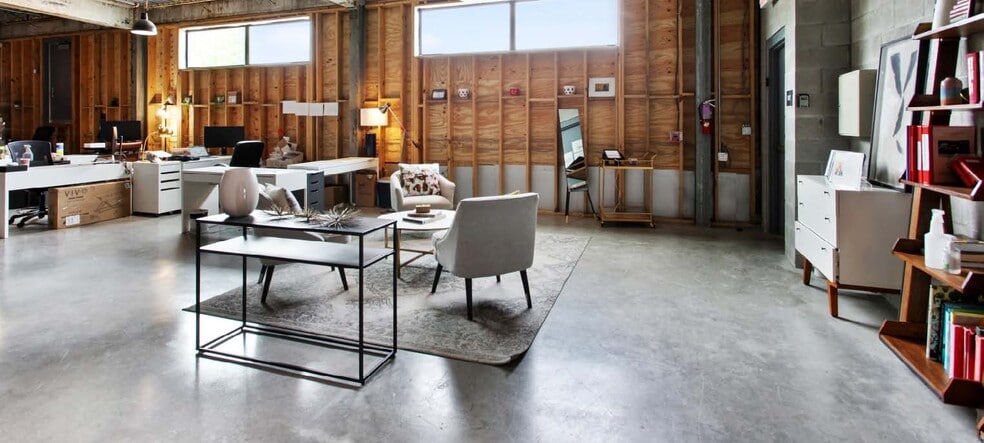 More Photos Of 440 Josephine St, New Orleans Industrial For Sale