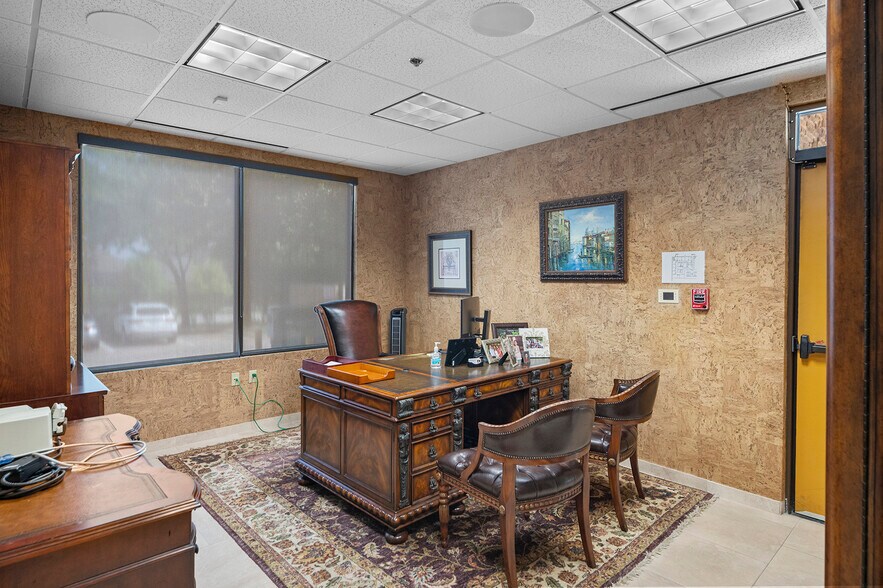 More Photos Of 1518 Legacy Dr, Frisco Office For Lease