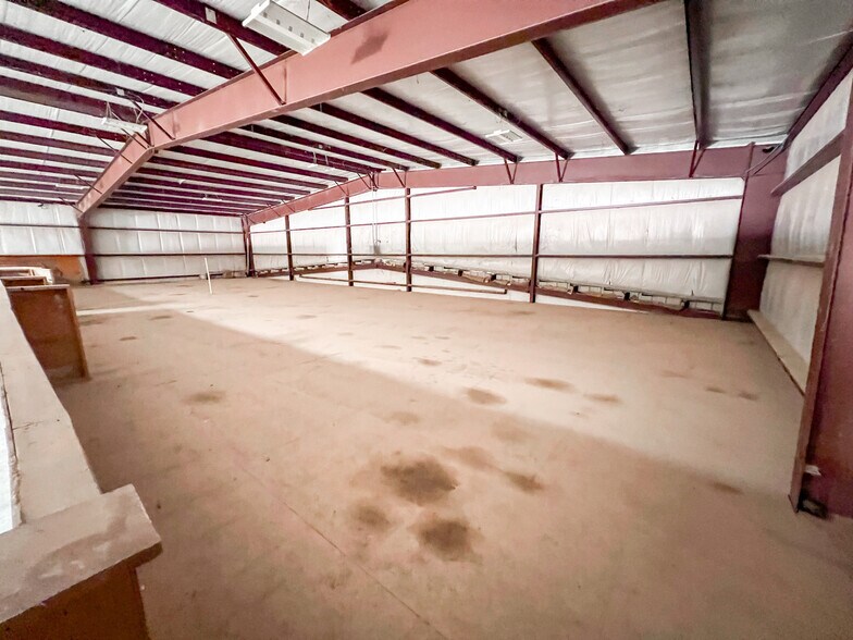 More Photos Of 8511 W Interstate 20, Midland Warehouse For Lease
