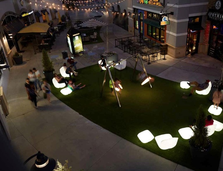 More Photos Of 10-35 N Rio Grande St, Salt Lake City General Retail For Lease