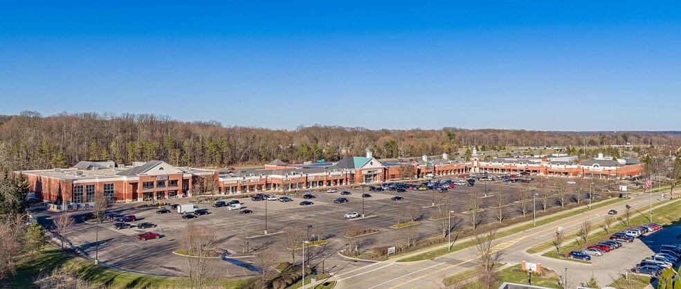 More Photos Of 6025 Kruse Dr, Solon Storefront For Sale