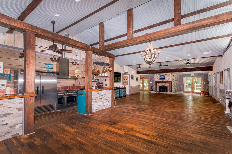 More Photos Of 11030 Garden Ln, Folsom Specialty For Sale