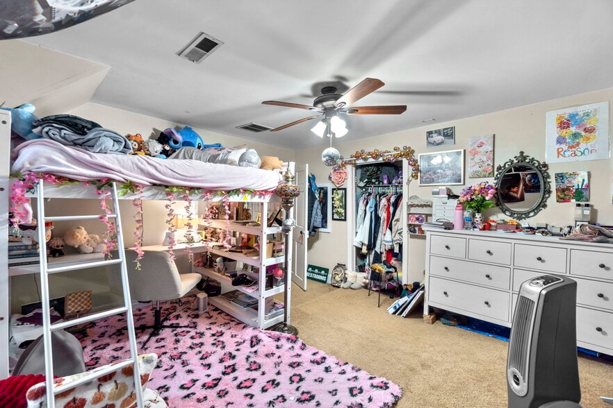 More Photos Of 8298 Main St, Ellicott City Office For Sale