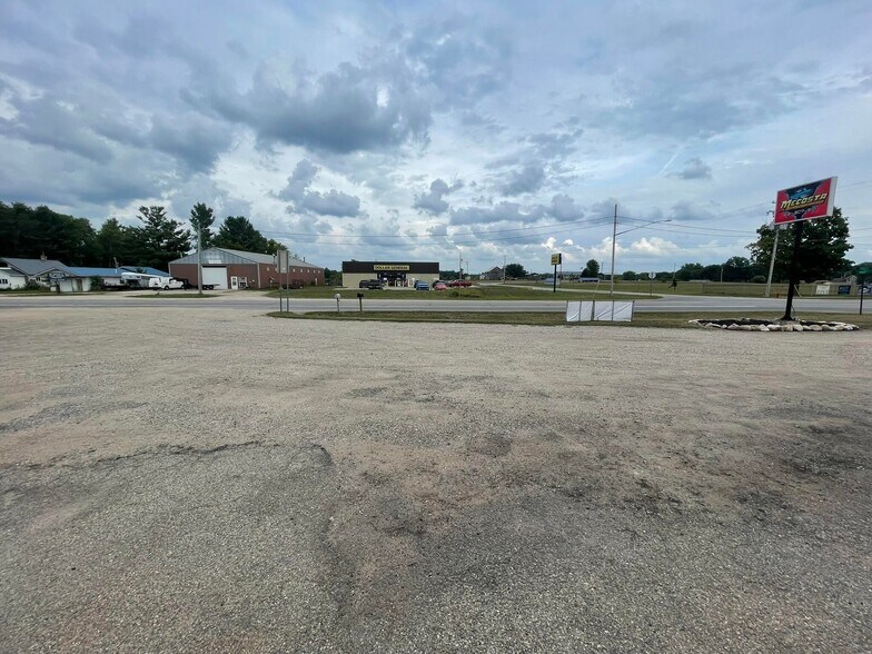 More Photos Of 505 N Cass St, Morley Auto Repair For Sale