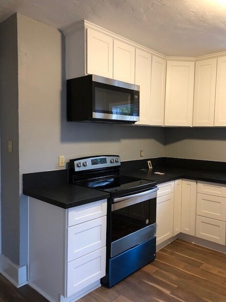 More Photos Of 633 C St, Sparks Apartments For Sale