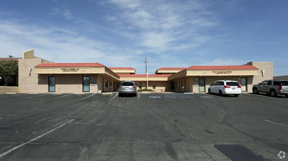 More Photos Of 15995 Tuscola Rd, Apple Valley Medical For Lease