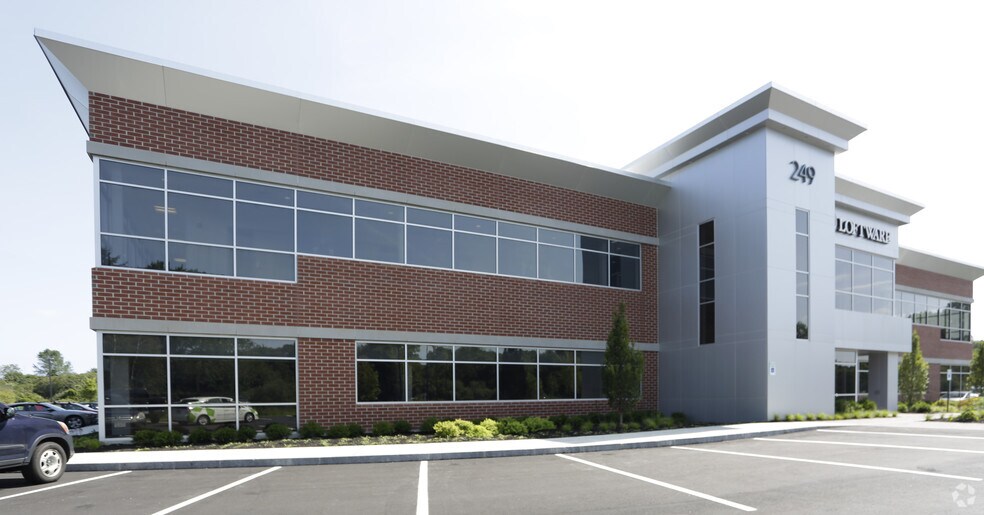 More Photos Of 249 Corporate Dr, Portsmouth Office For Lease