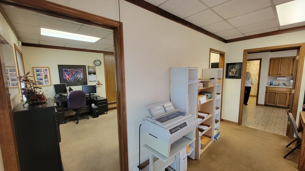 More Photos Of 3787-3795 River Rd N, Keizer Medical For Sale