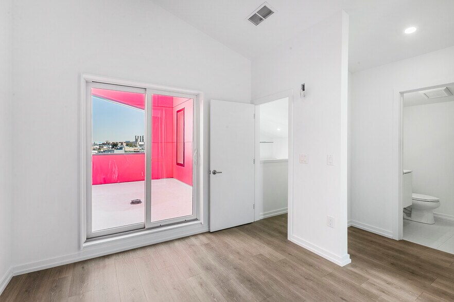 More Photos Of 1229-1231 N Front St, Philadelphia Apartments For Sale