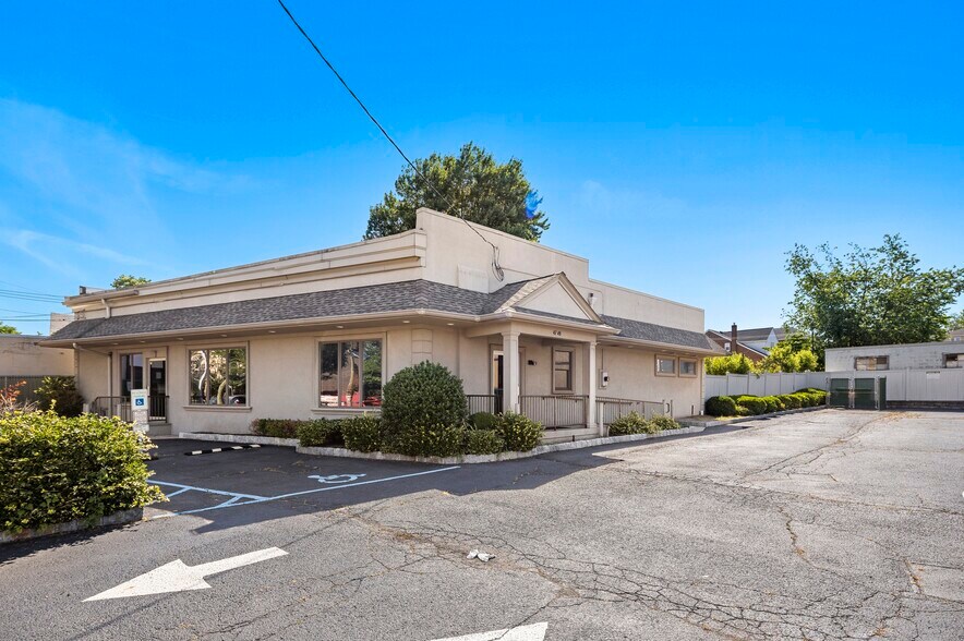 Primary Photo Of 47-49 S Main St, Lodi Freestanding For Sale