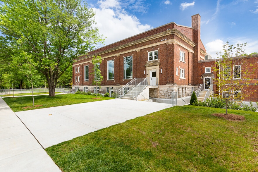 More Photos Of 1700 Greenwood Ave, Nashville Loft Creative Space For Lease