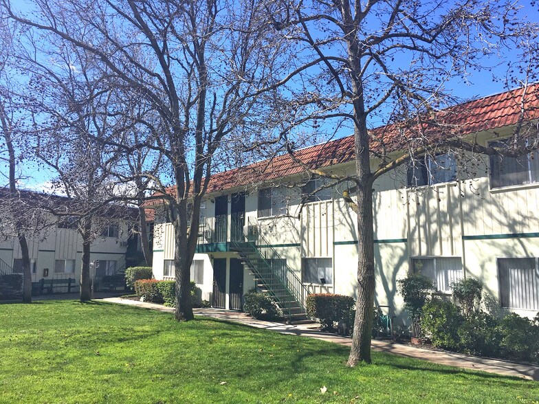 More Photos Of 1600 Buchanan Rd, Antioch Apartments For Sale