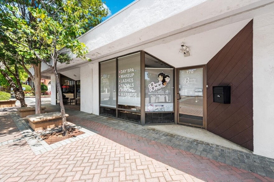 More Photos Of 945 Empire St, Fairfield Freestanding For Sale