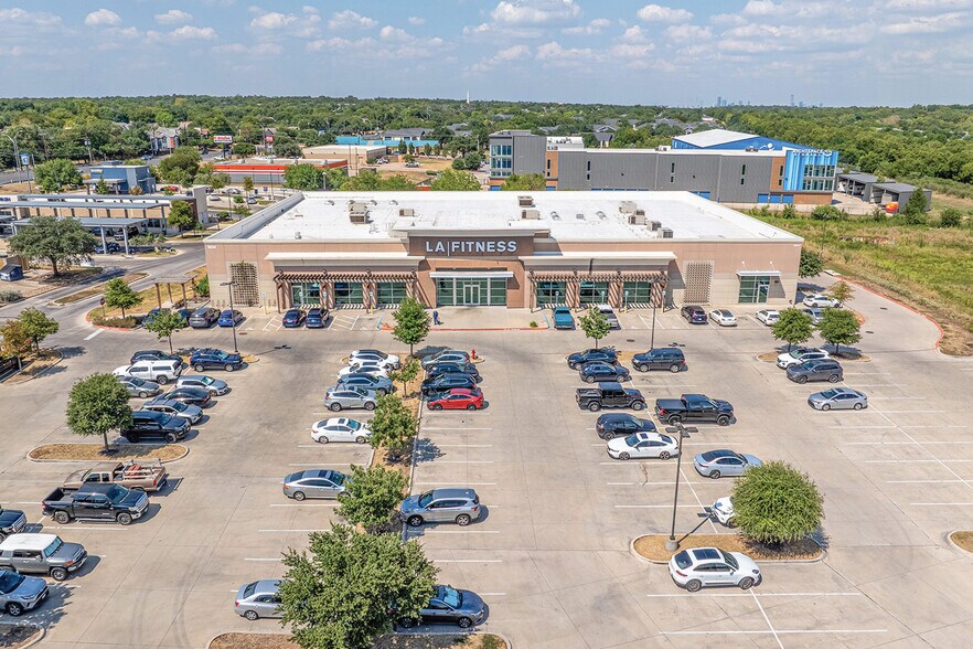 More Photos Of 1824 W Slaughter Ln, Austin Health Club For Sale
