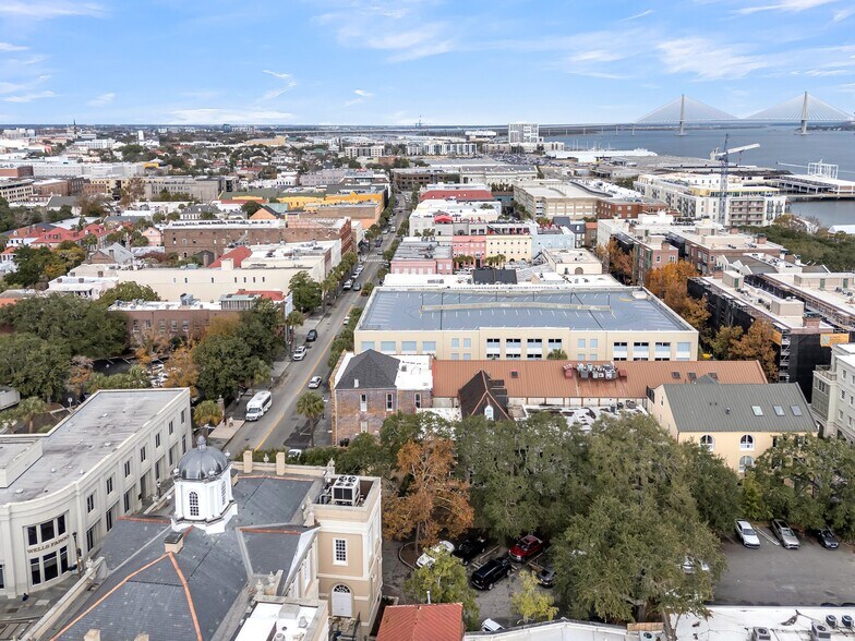 More Photos Of 12 Gillon St, Charleston Office For Lease