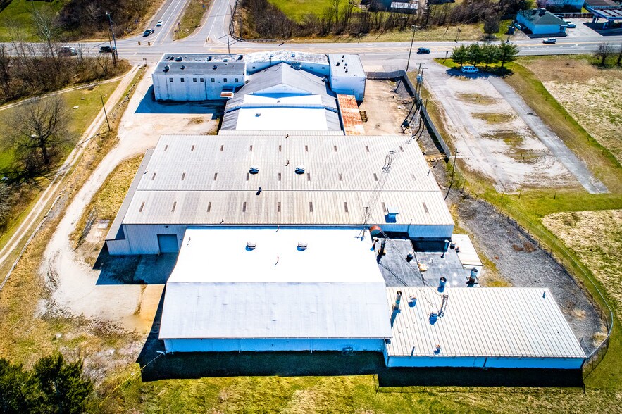 More Photos Of 4501 Ohio River Rd, Huntington Warehouse For Sale