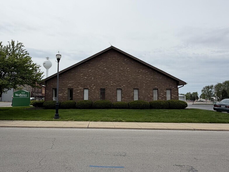 More Photos Of 124 E Main St, McComb Bank For Sale