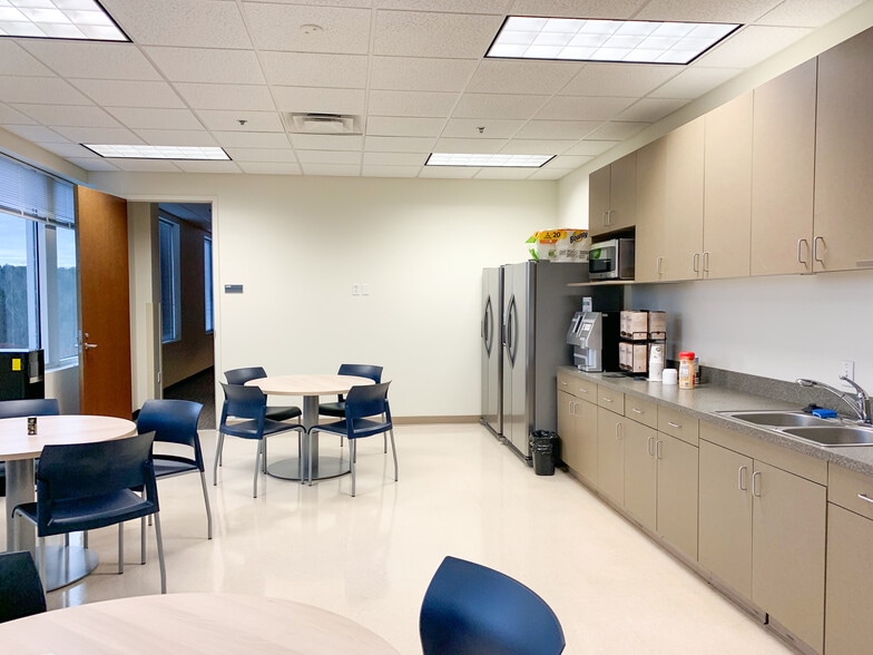 More Photos Of 1000 Research Park Blvd, Charlottesville Unknown For Lease