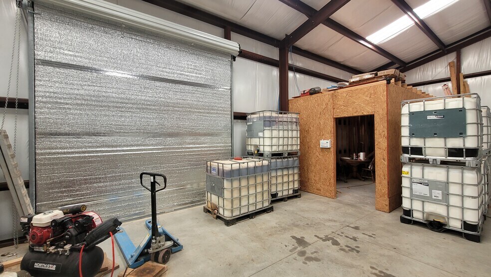 More Photos Of 942 Paulette Ln, San Leon Distribution For Sale