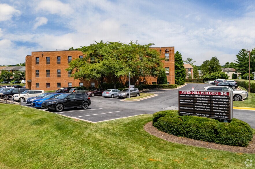 More Photos Of 54 Scott Adam Rd, Cockeysville Medical For Sale