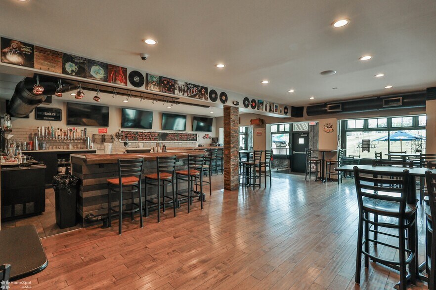 More Photos Of 2101 W Liberty St, Allentown Bar For Sale