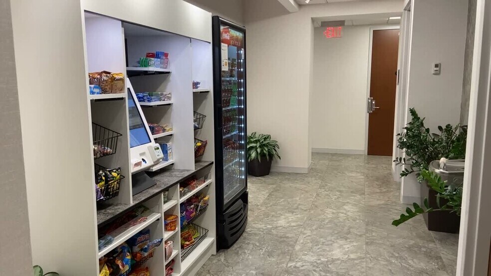 More Photos Of 3384 Peachtree Rd NE, Atlanta Loft Creative Space For Lease