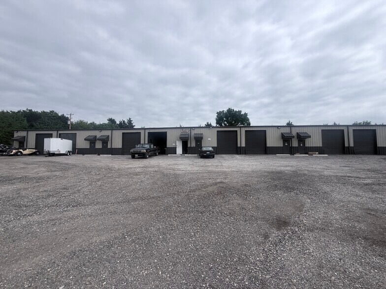 More Photos Of , Mansfield Unknown For Sale