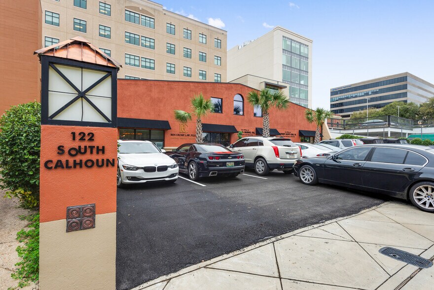 More Photos Of 122 S Calhoun St, Tallahassee Office For Lease