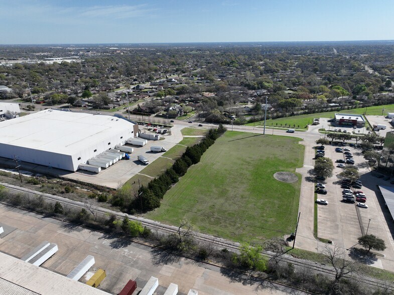 More Photos Of 1849 Shiloh rd, Garland Industrial For Lease