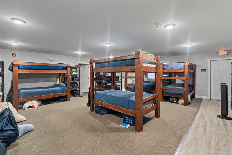 More Photos Of 6692 Valwood Rd, Conover Specialty For Sale