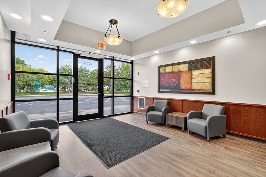 More Photos Of 1259 Rickert Dr, Naperville Medical For Lease