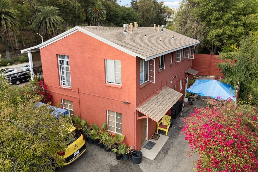 More Photos Of 3234 Barham Blvd, Los Angeles Apartments For Sale