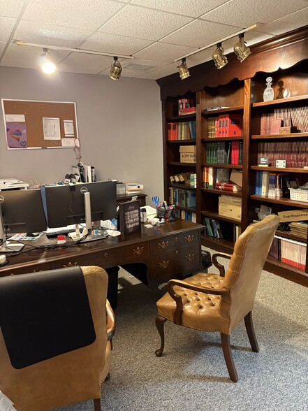 More Photos Of 2400 Harbor Blvd, Port Charlotte Medical For Sale