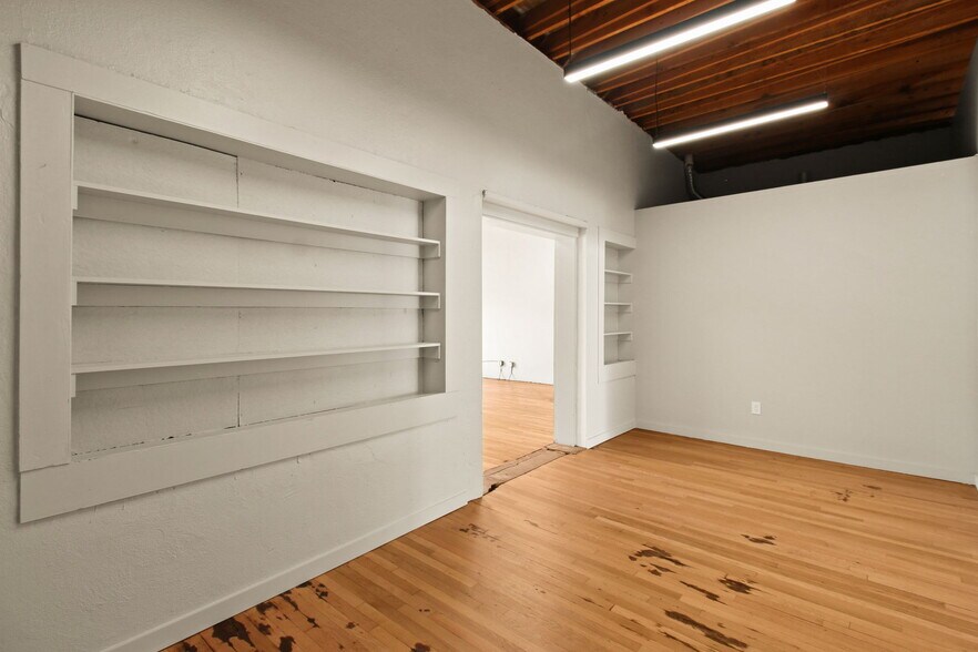 More Photos Of 713 W King St, Boone Storefront For Sale