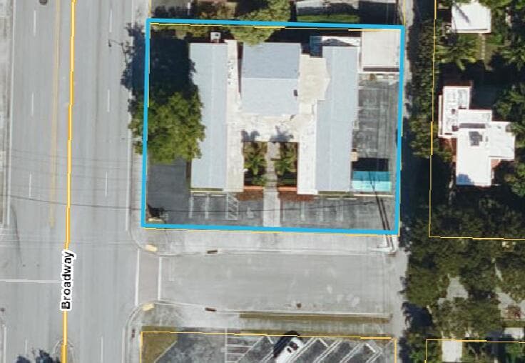 More Photos Of 3600 Broadway, West Palm Beach Loft Creative Space For Lease