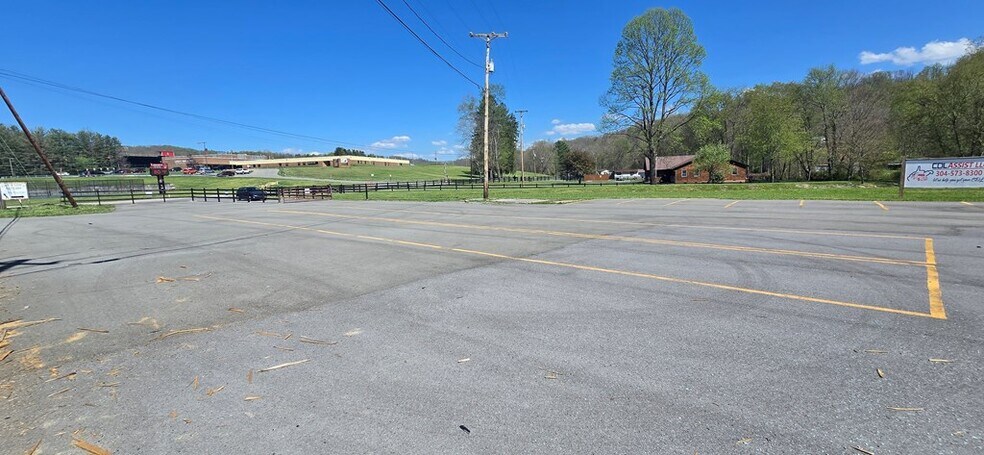 More Photos Of 664 Coal River Rd, Glen Daniel Land For Sale