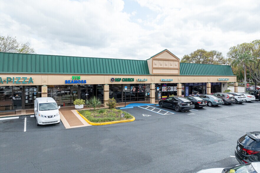 More Photos Of 6702-6900 N University Dr, Tamarac Unknown For Lease