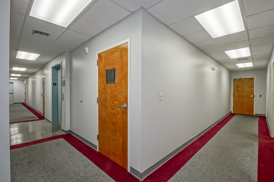 More Photos Of 1425 Sams Ave, New Orleans Office For Sale