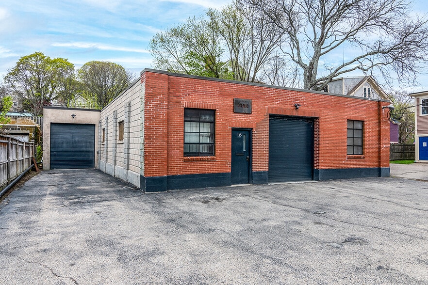 Primary Photo Of 115 Duke St, East Greenwich Warehouse For Sale