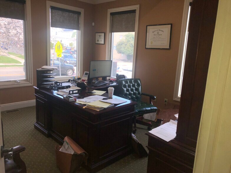 More Photos Of 415 Clifton Ave, Clifton Office For Lease