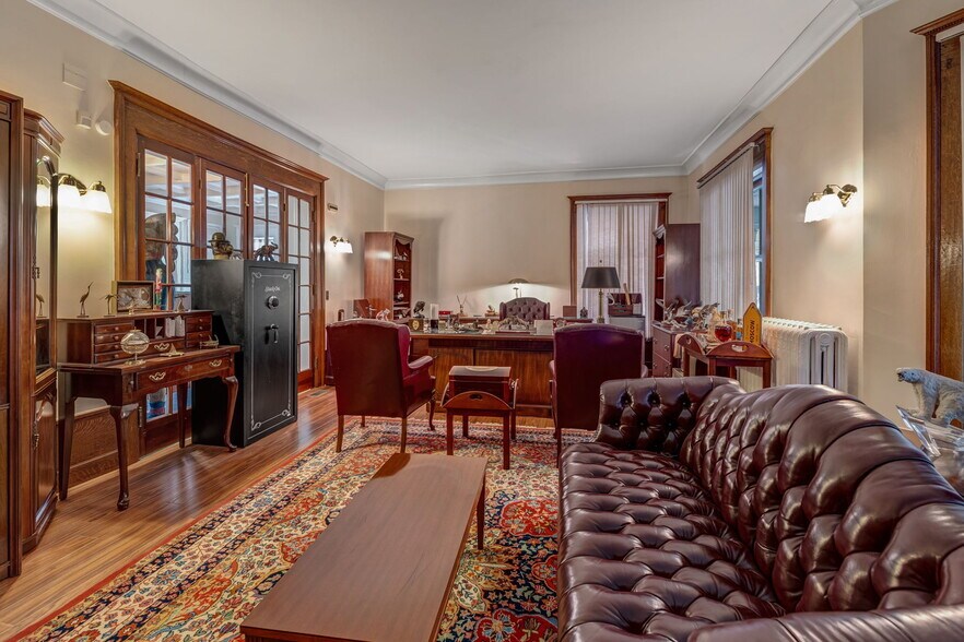 More Photos Of 461 Linwood Ave, Buffalo Apartments For Sale